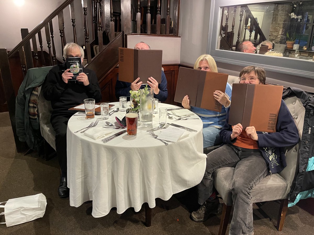 MarkWriter1's tweet image. ⁦@brian_bilston⁩  waiting for the show…