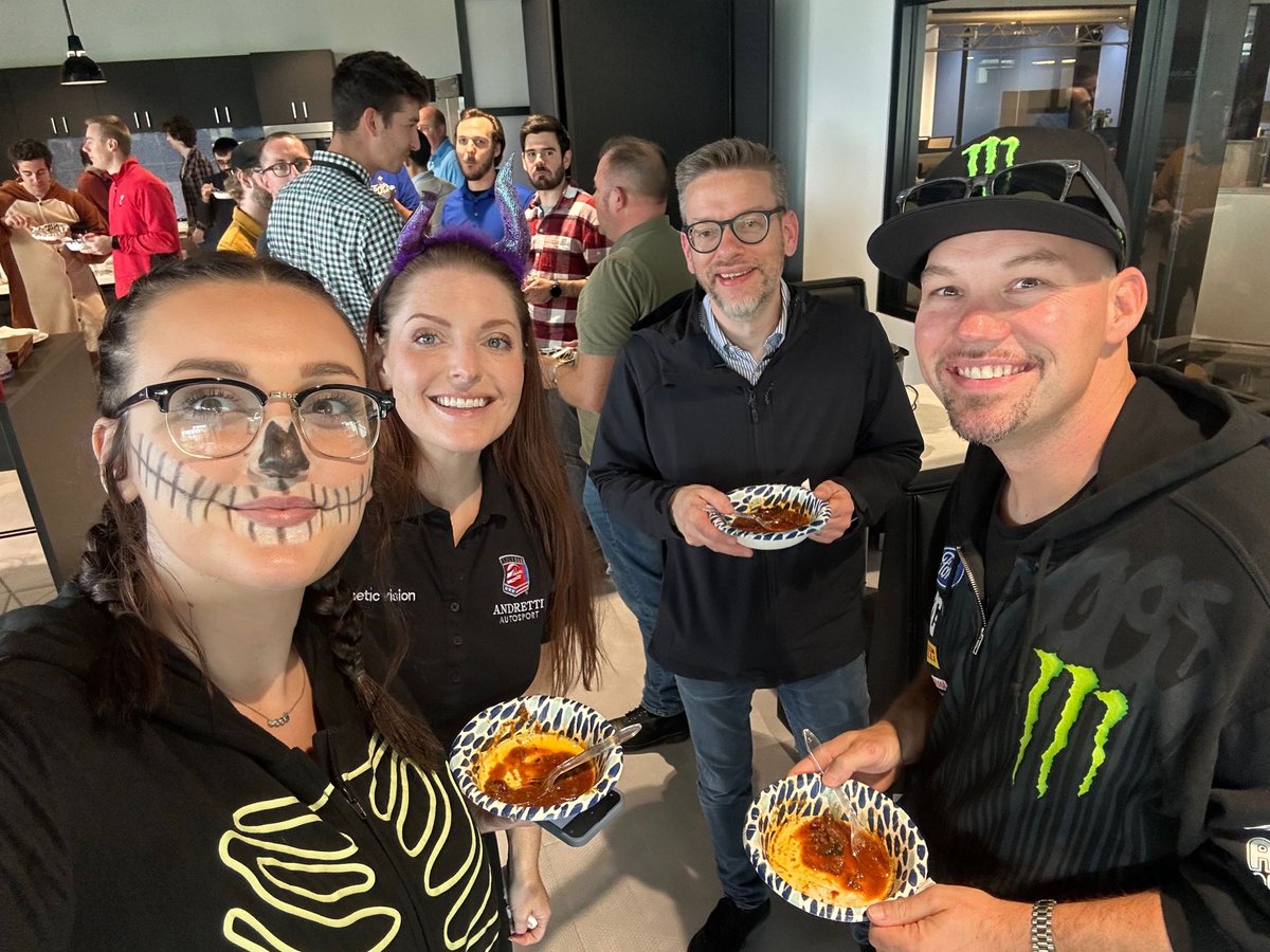 KV 2023 Halloween and Chili Cook Off Celebration 👻 🎃 Yesterday we had our annual Halloween event and it was a huge hit! Everyone had such a fun time dressing up and taste testing over 20+ chili entries. The spooky costumes and mouthwatering chilis made it a day to remember!