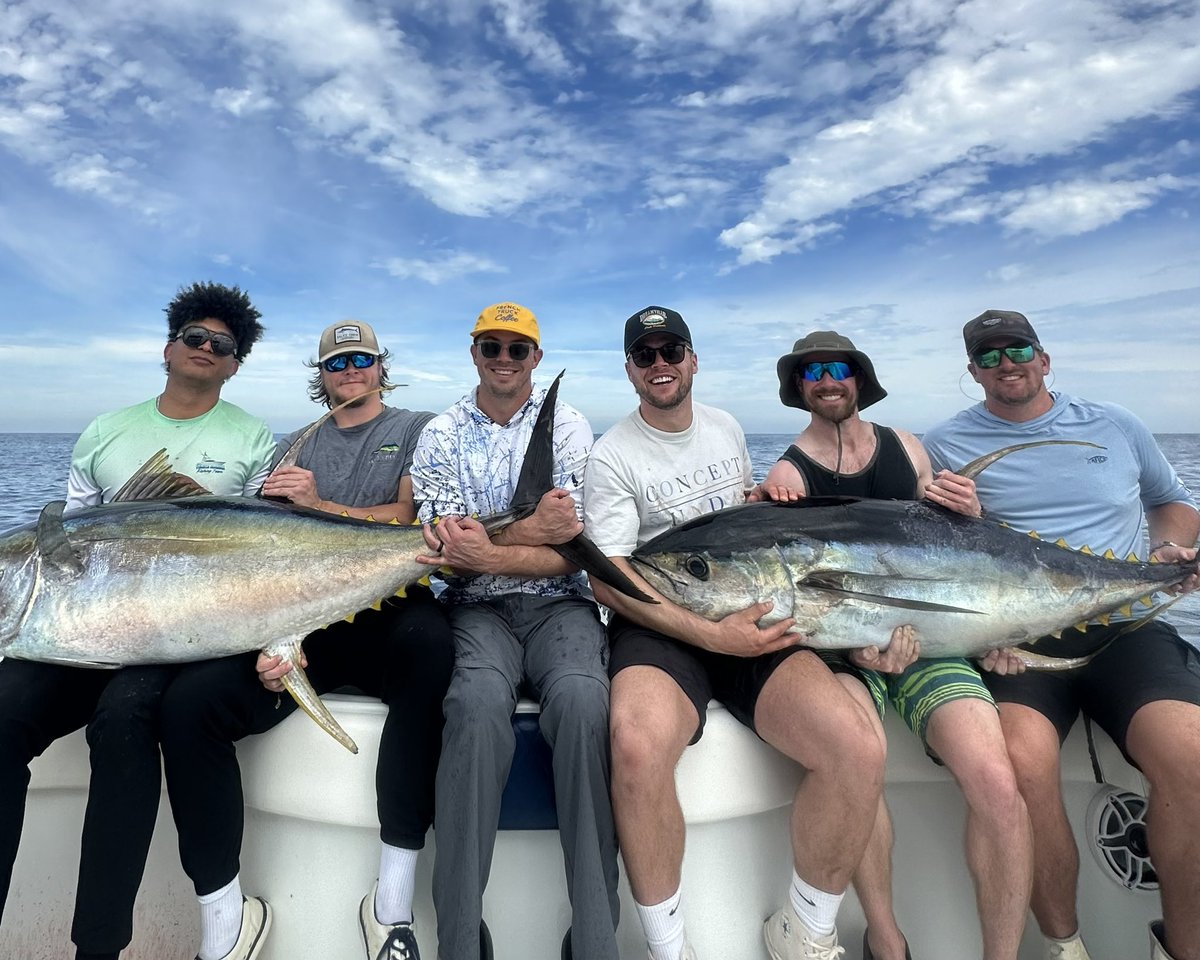 Cubs's tweet photo. When the boys trip makes it out of the group chat 🎣 https://t.co/PEq9SxEqlV