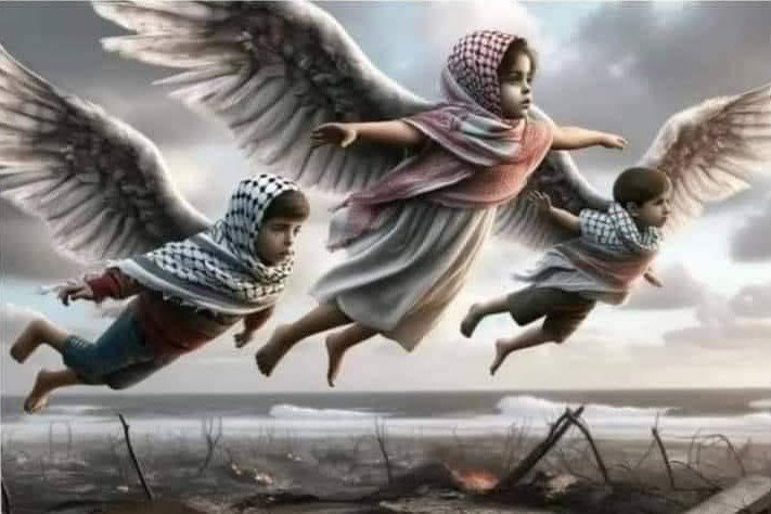 fadyfarouk3's tweet photo. البراءة..
طفل باسم بين جناين م الزهور
البراءة 
ضحكة ف عيونه البسيطة 
قبل ما يطول قلبه حاجة من الضمور
البراءة 
كان مكانها طبيعي تفضل ف الحياة
بس طلعت موضة تبقى .. ف القبور ...

سلام لارواحكوا  البريئة .. الزمن طبعه يدور ..
ربنا له ميت طريقة .. يقلب الضلمة لنور .. https://t.co/1w4fA1ksAP