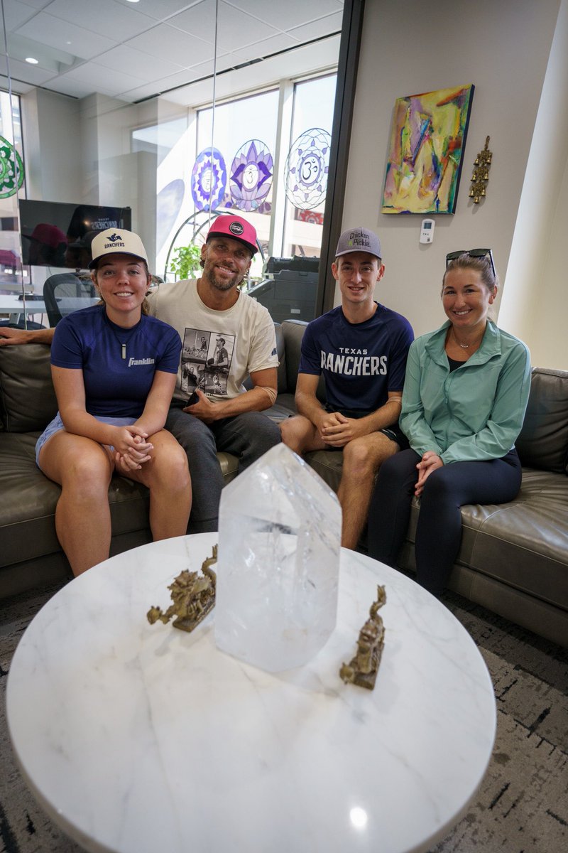 RanchersPB's tweet image. More photos from our visit with  @ApeironMe exploring health optimization. 

#TexasRanchers
#Pickleball
#RideTall
#Austin