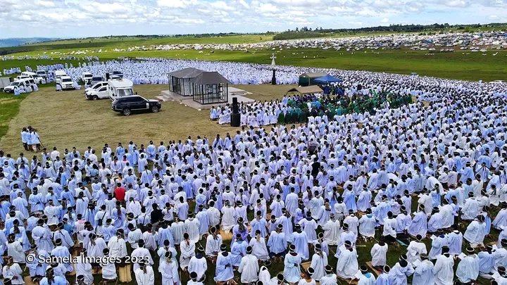 usonininanini's tweet photo. The beautiful rock for the Nazarites, that Jehovah elected for himself, because he loved it. He even adorned himself three times in a year in this Nazarites before all the heavens in one year.

– Prophet Isaiah Shembe. https://t.co/PP2zwTD6TQ