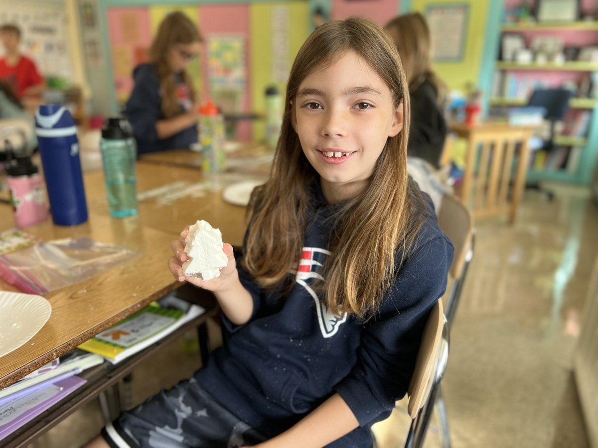 Mrs. Devlin tweet media