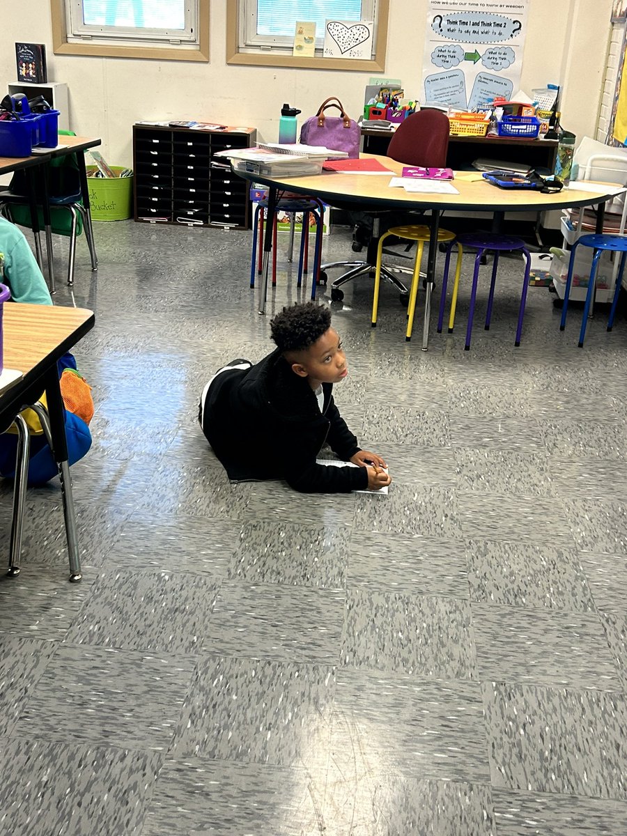 Rachel Graves tweet media