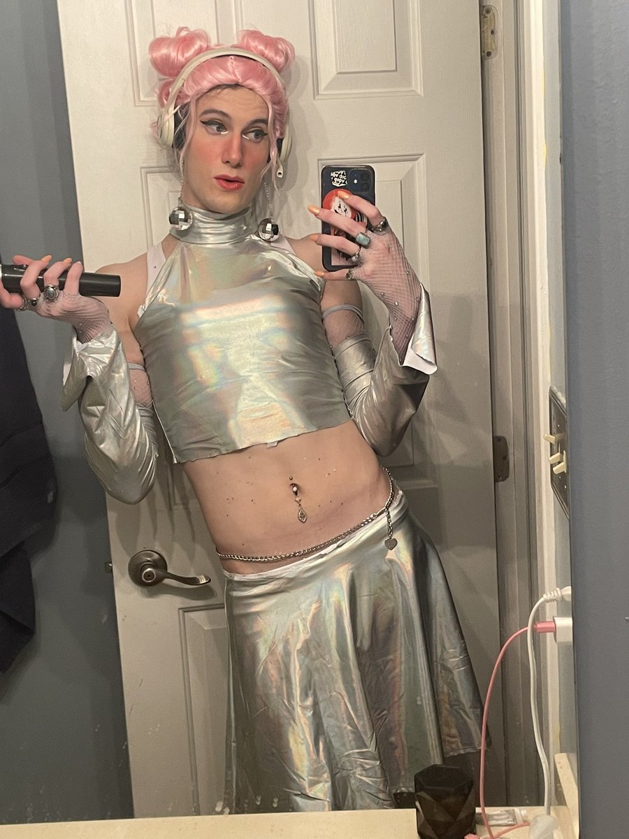 Hope Barks tweet media