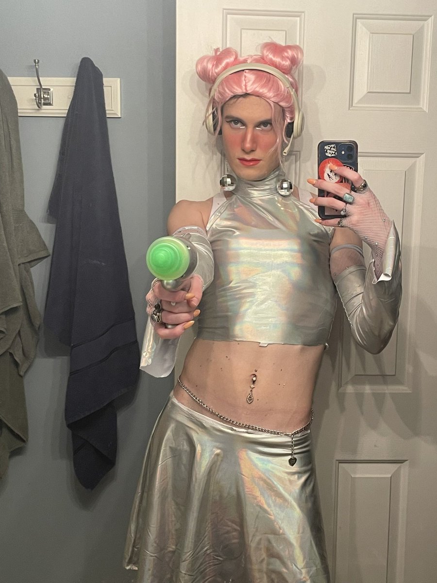 Hope Barks tweet media