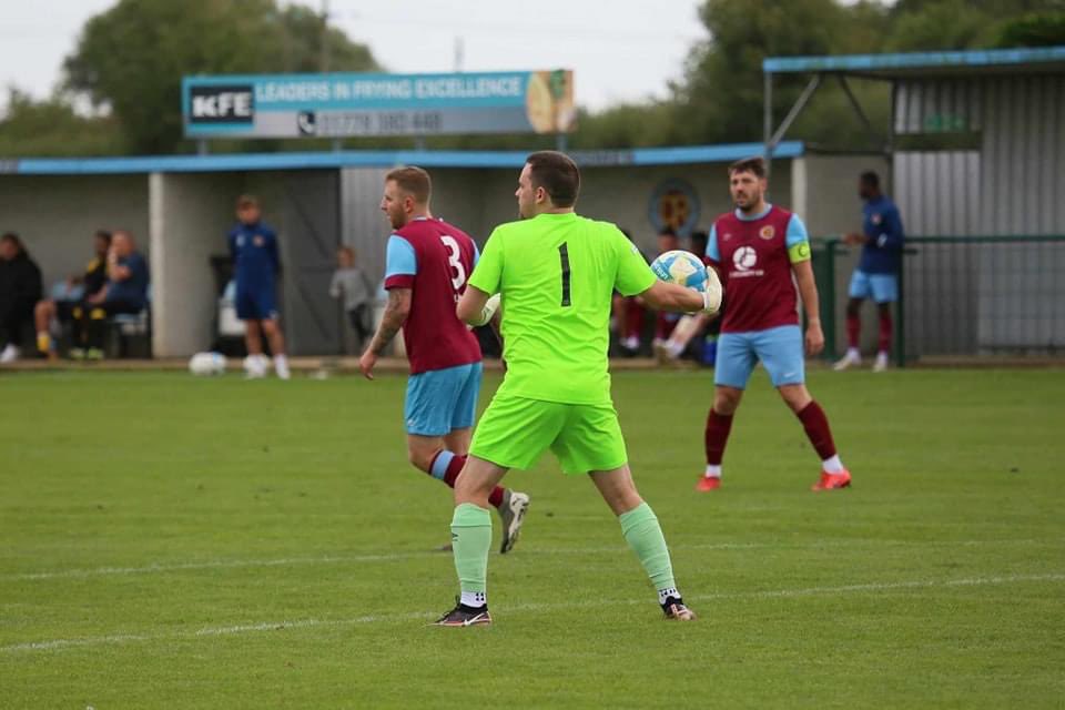 Devastated to be out for at least 8-10 weeks with a fractured elbow. 

Awaiting an MRI to determine the extent of the damage and the next steps. 

This wont be the end, I’ll be back better &amp; stronger than ever ⚽️❤️