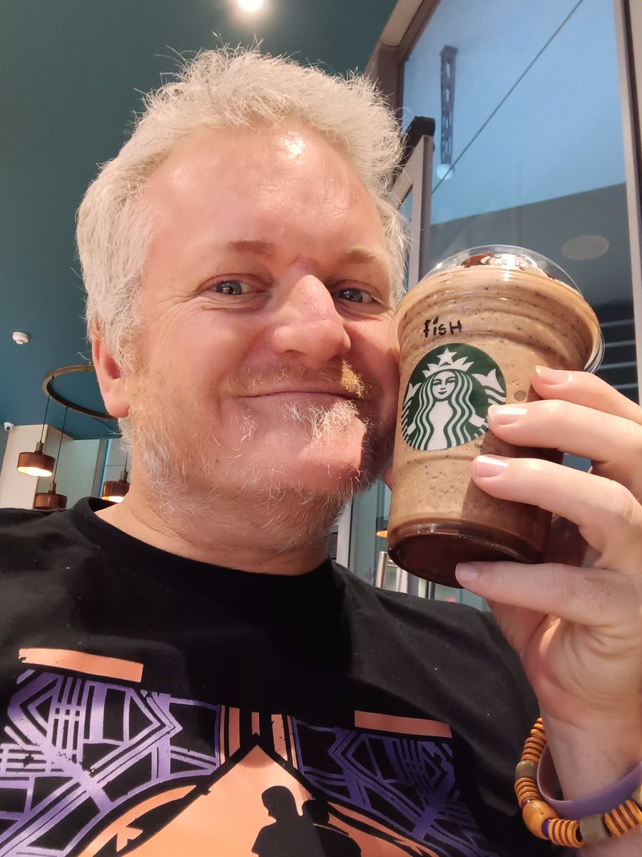 BrettFishA's tweet image. Because sometimes after a long hot and temporarily stressful sportsing end to the day you just have to lean into the self care... @Starbucks #JavaChip #TheyKnowMyName
