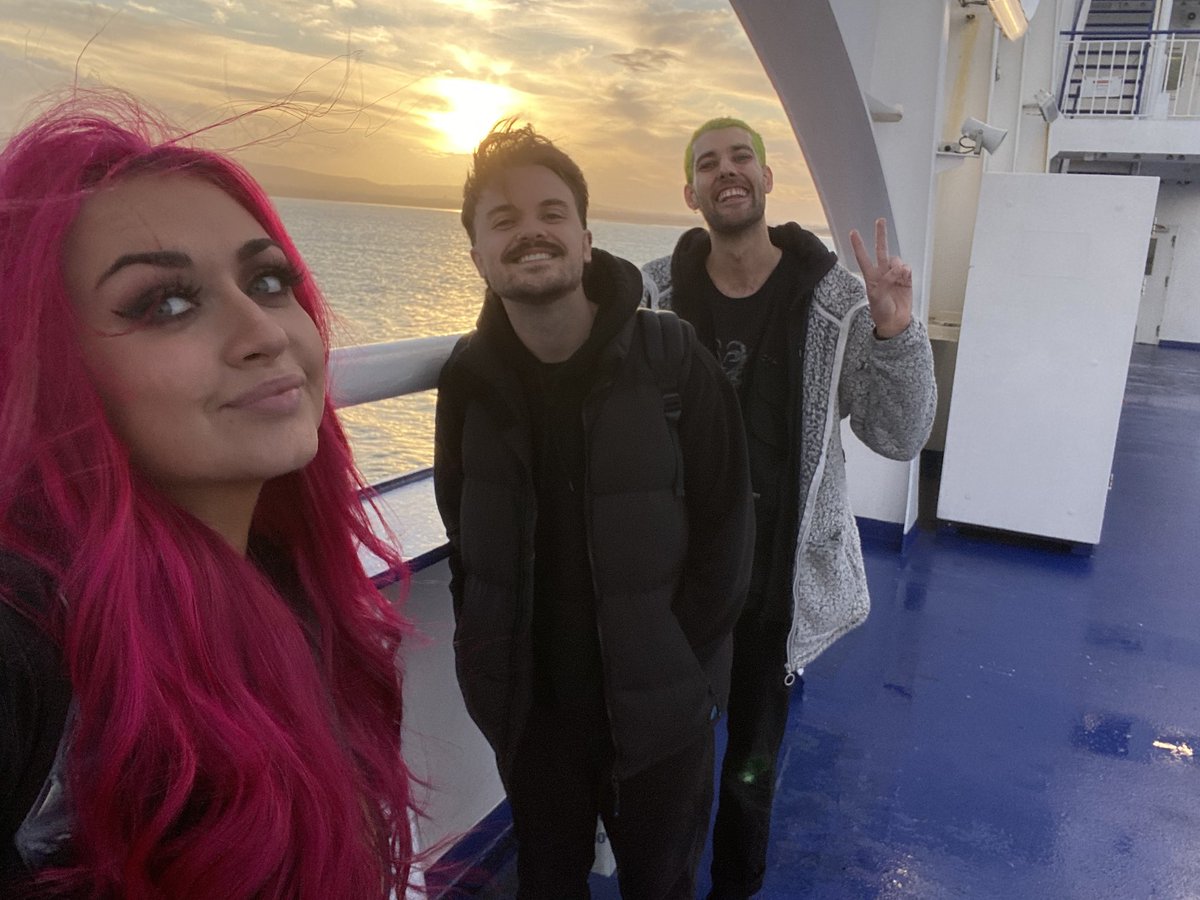 BRONNIE (@bronniemusic) on Twitter photo touched down in dublin! ๐ฎ๐ช on tour here for a couple of days.. dublin & belfast supporting <a href="/noahfinnadams/">NOAHFINNCE๐น</a> good to be back playing here after a couple of years! touched down in dublin! ๐ฎ๐ช on tour here for a couple of days.. dublin & belfast supporting <a href="/noahfinnadams/">NOAHFINNCE๐น</a> good to be back playing here after a couple of years!