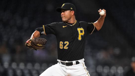 One of the most common questions I get in my weekly Live Qs is which pitchers would I add to the Pirates’ rotation. I took a look at four guys I really like. Read it here (for free): dkpittsburghsports.com/2023/10/26/pir…