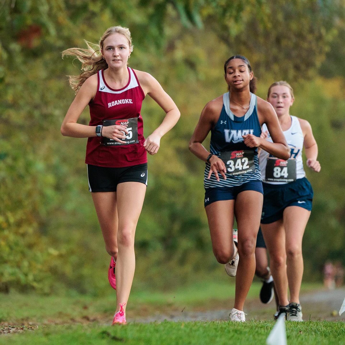 Roanoke_TFXC's tweet photo. 🚨 ODAC’s Baby! 🚨
📍Green Hill Park - Salem, VA
⏰ 10:30am Men, 11:30am Women
📆 Saturday Oct. 28, 2023
#odacs #odacweek #gonoke #roanokecollege #rcxc https://t.co/WljKnmIgR7