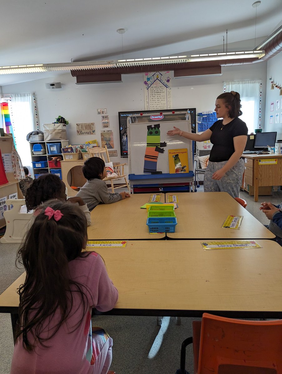Ms__Hewitt's tweet photo. Sad to see her go, but so glad she came. All week I've been saying that @Ms__Stephenson and I are basically the same person but written in a different font. We both studied psych at Grenfell, education at MUN, we've worked at similar environmental education programs, and more ❤️ https://t.co/VSdt6ET89N