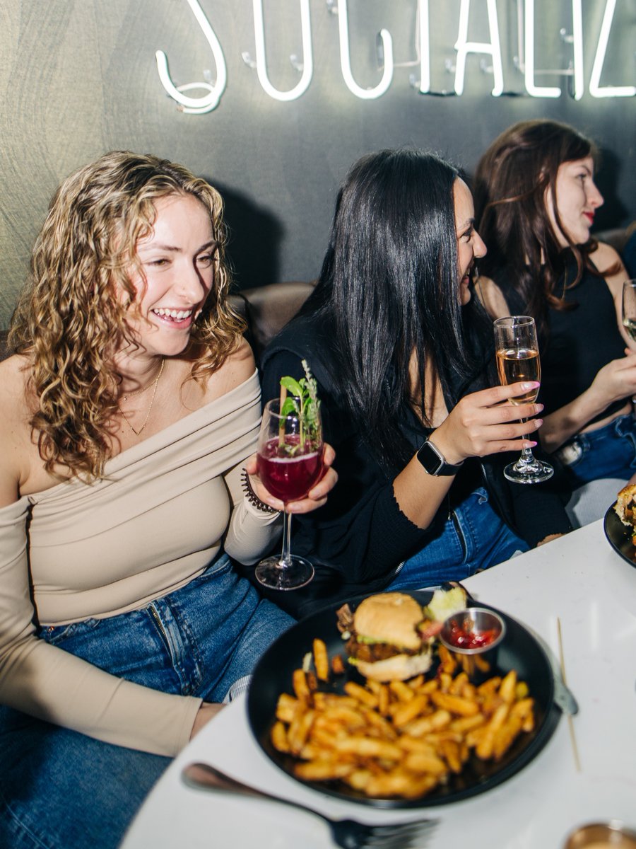 Realine Group tweet media