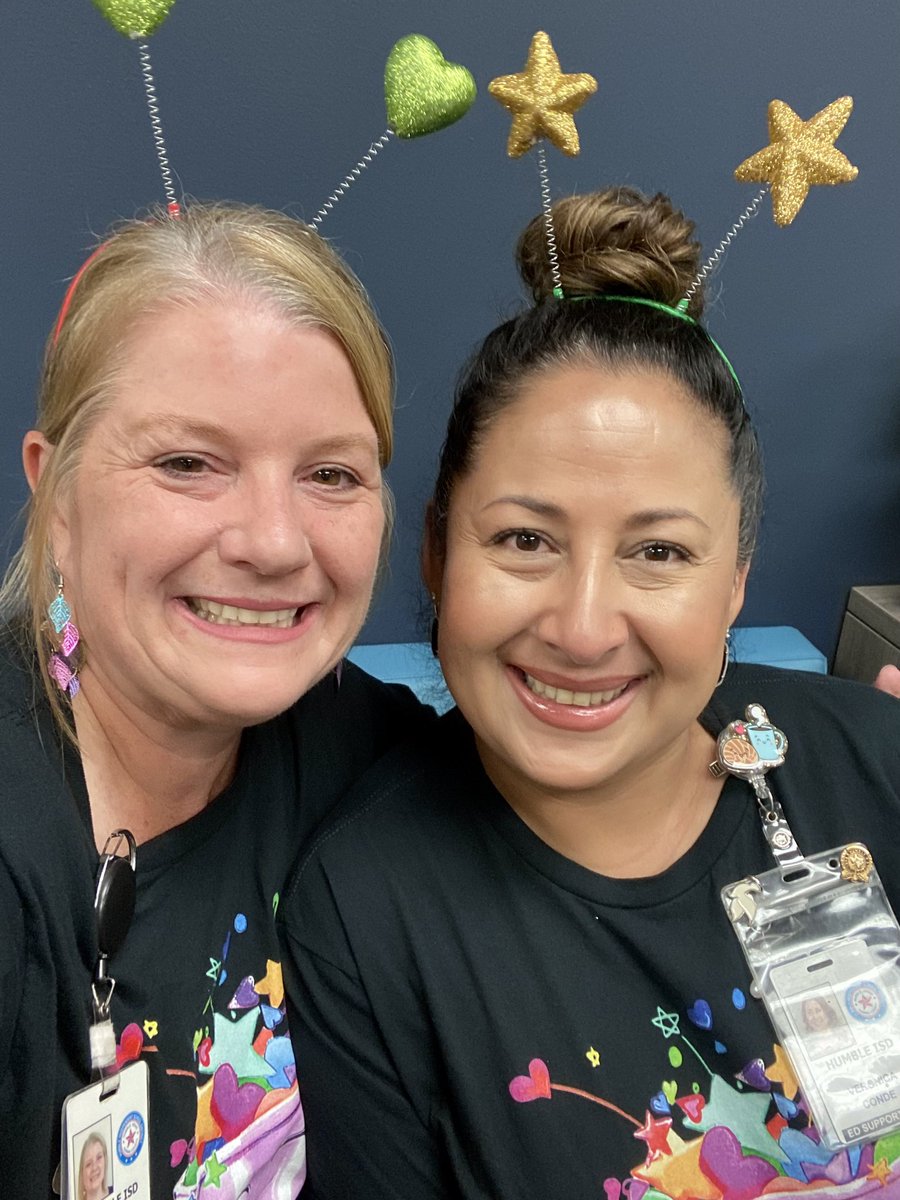 Love Storybook Parade <a href="/HumbleISD_EGE/">Elm Grove Elementary</a> Our teacher and students are the best!! 🩷💜💙 #EGEGROWS