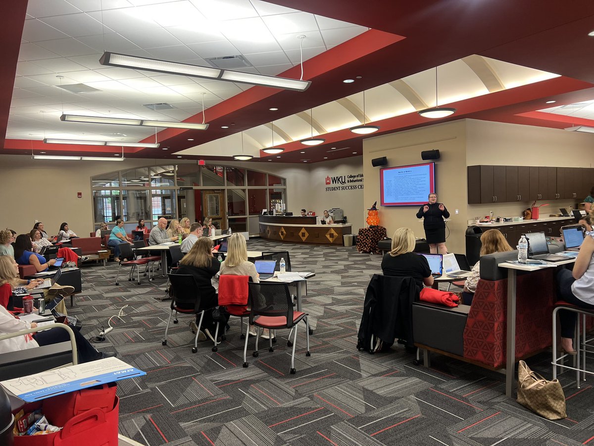 Educators learning about AI with WKU Educator Connect <a href="/WKUCEBS/">WKU CEBS</a> <a href="/WKUSTE/">WKU STE</a>