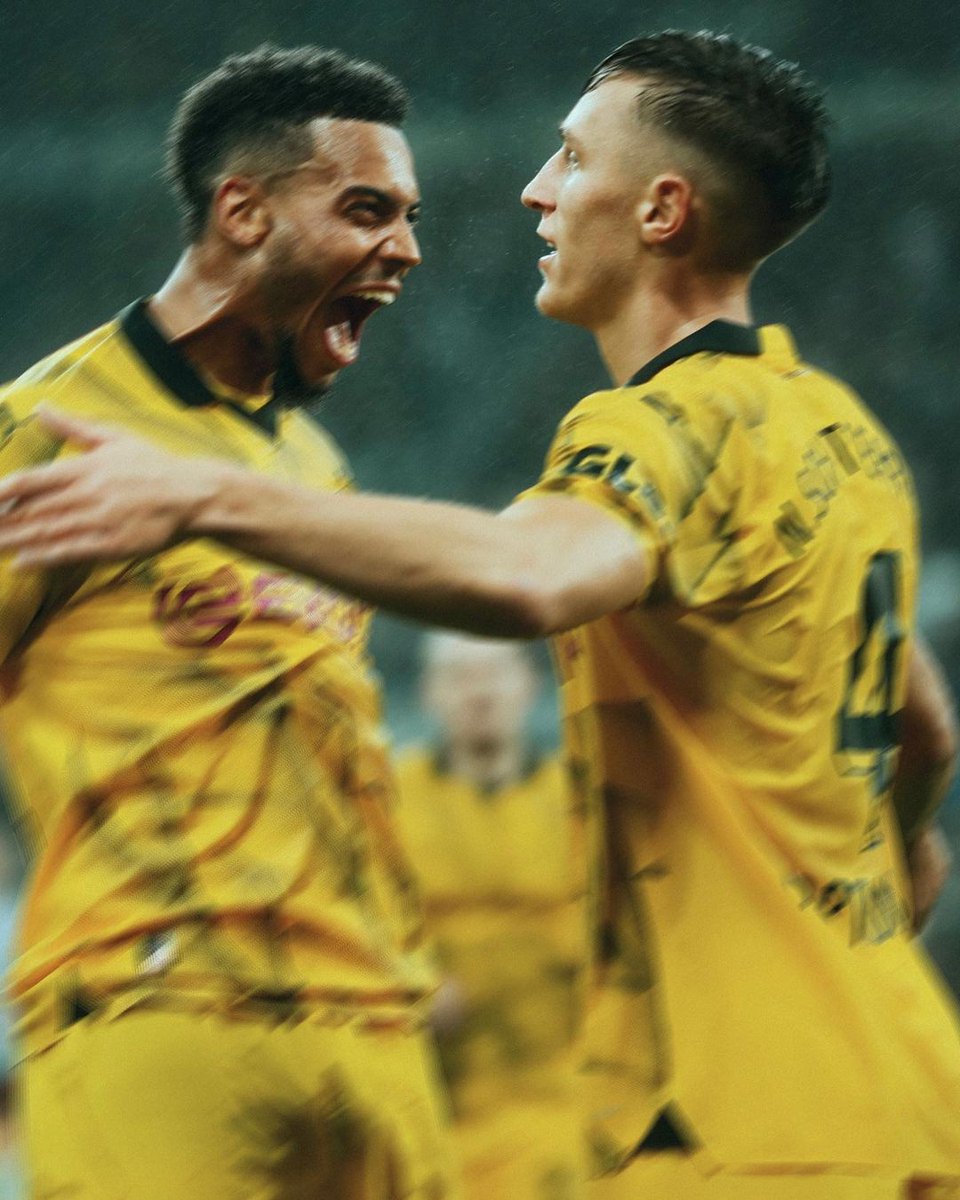 𝘽𝙄𝙂 𝙒𝙄𝙉. 𝘽𝙄𝙂 𝙀𝙋𝙄𝙎𝙊𝘿𝙀!! <a href="/Brian_Straub94/">Brian Szlenk Straub</a> is back with us this week🎙️ 

✅ #BVBSVW Recap
⚡️ Brandt Ballin'
🦸‍♂️ Super Schlotti
⭐️ #BVBNEW #UCL Win
🧐 #SGEBVB Preview

LISTEN 🔊 linktr.ee/thebvbpod

#theBVBpod | #BVB 🖤 💛