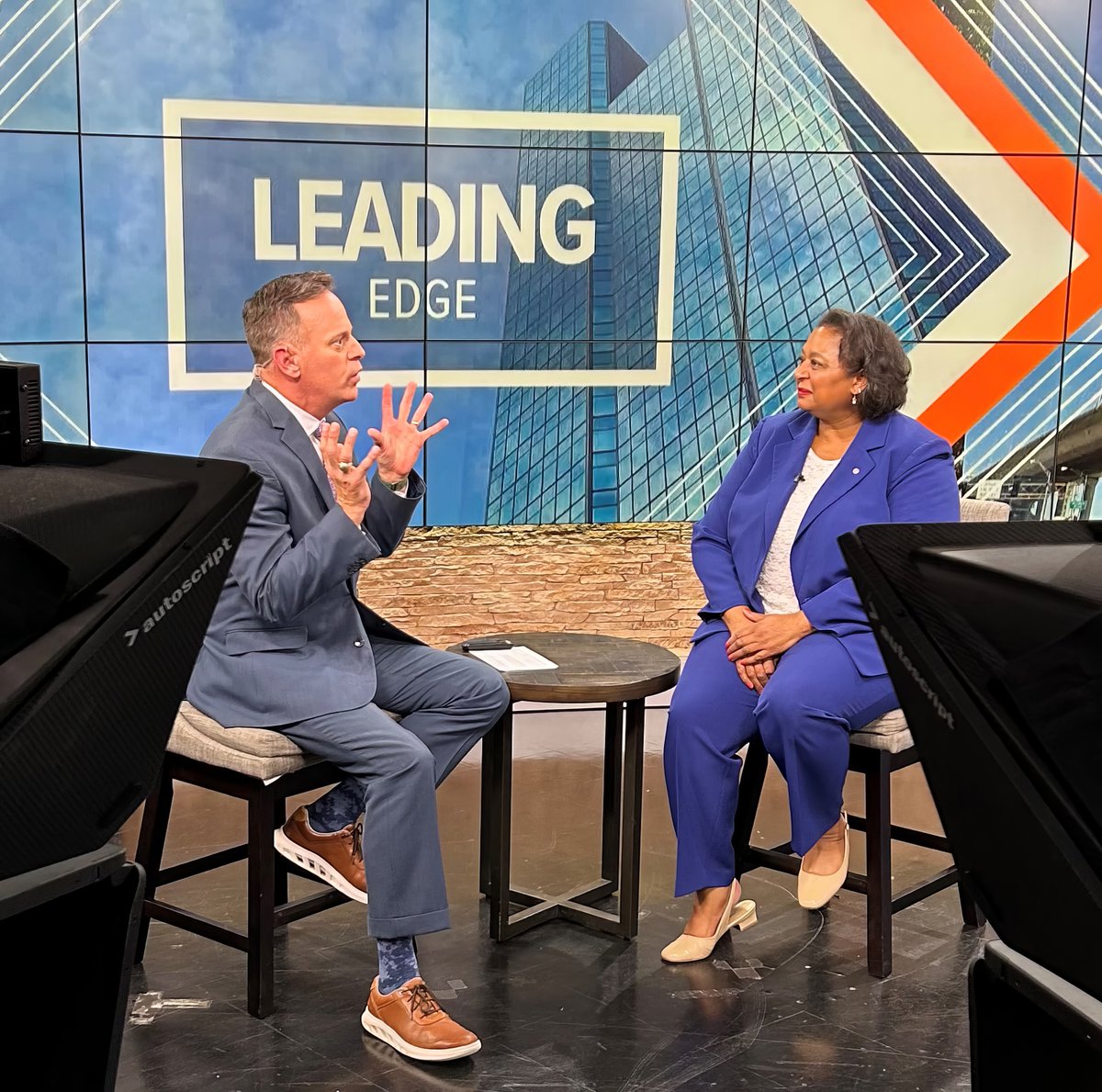 OwensPresident's tweet photo. I had a great time taping @WTOL11Toledo's Leading Edge with @JDSmithMedia last night to talk about the exciting things happening at @OwensCC. Tune in Sunday morning at 8:30 a.m.! #WTOL #LeadingEdge #Toledo #NWOhio #Owens https://t.co/fmQbZdpujJ