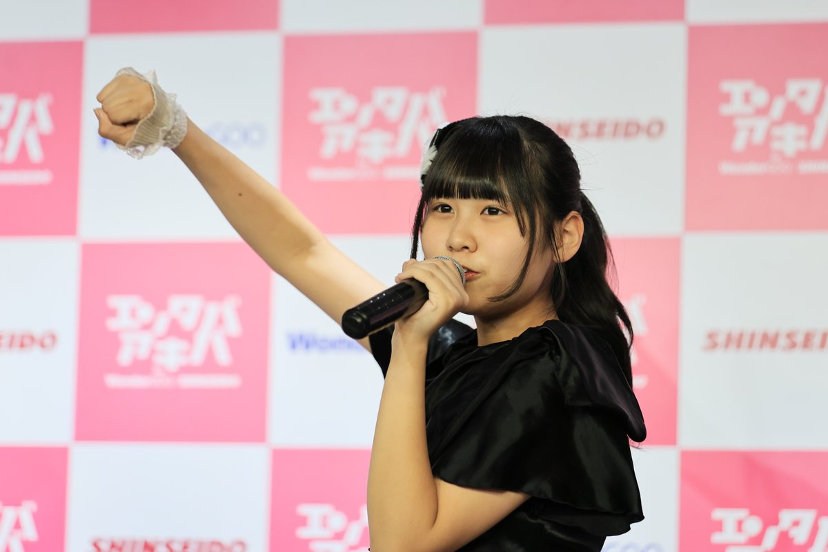fotogami0210's tweet photo. こんばんは!今日はリリースイベントありました!
2023/10/27「BULE MOON」リリース記念イベント
@新星堂エンタバアキバ
#JumpingKiss #ジャンキス
#秋月柑七
#鈴木陽依梨
#山田莉愛
#リリイベ
#BULEMOON https://t.co/c0up7vLD81