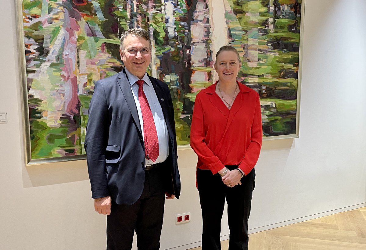 Ambassador @Ailish_Campbell was pleased to welcome Mihail Dumitru, Deputy Director General @EUAgri, as we co-host our #WomenInAG event. Great to collaborate to support and recognize the important role of women in #agriculture in both Canada and the EU. #CdnAg