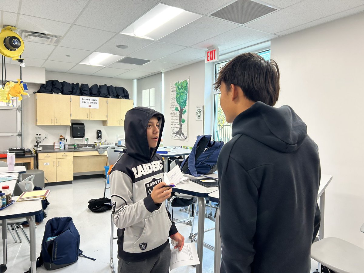 MaryDraves's tweet photo. One of my all time favorite cooperative learning strategies (.40 effect size) QuizQuizTrade!!@BereaCSD @nickadiscenza @BCSDBandza https://t.co/6Zpudaogzf
