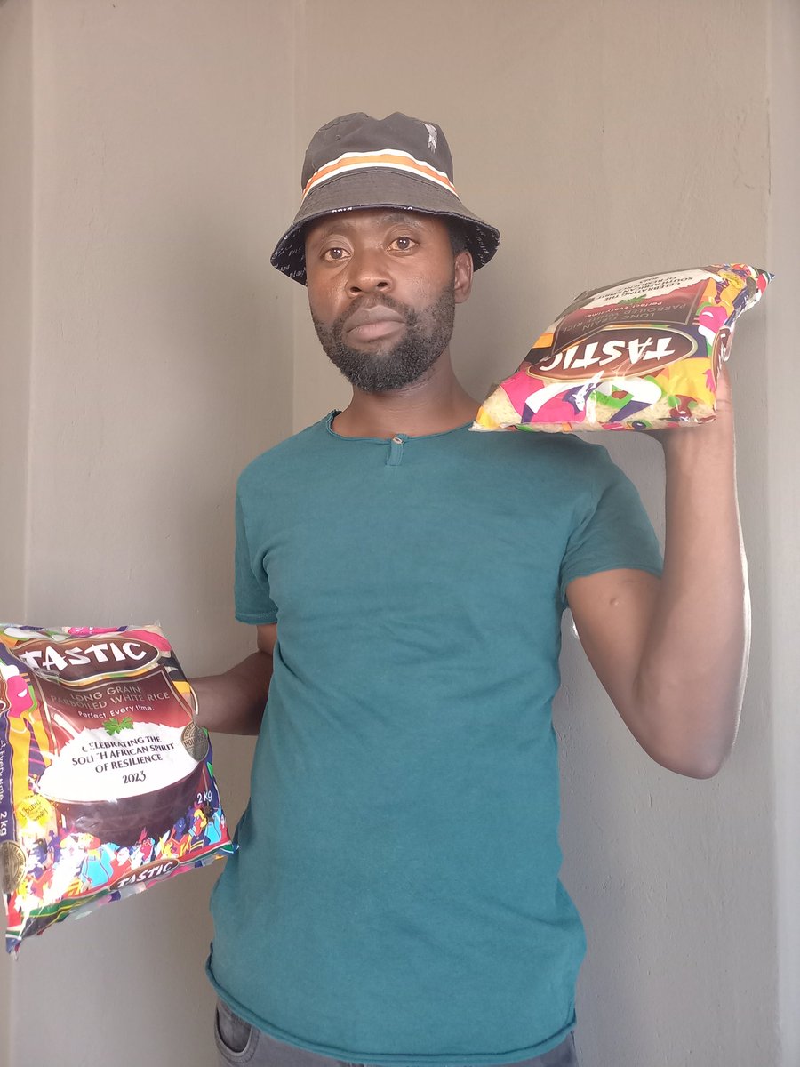 Georgekhoza007's tweet image. Celebrating the South africa spirit of resilience 2️⃣0️⃣2️⃣3️⃣

Together, we can uplift one another and overcome anything 

🧡🩷🩶❤️🤎💜🩵💙💚💛

🫕🫕🥣🥣🍲🥘
&quot;Tastic Parboiled Rice is the ultimate versatile comfort food&quot;

#PerfectEverytime #MoreInEveryPot
@tasticricesa
