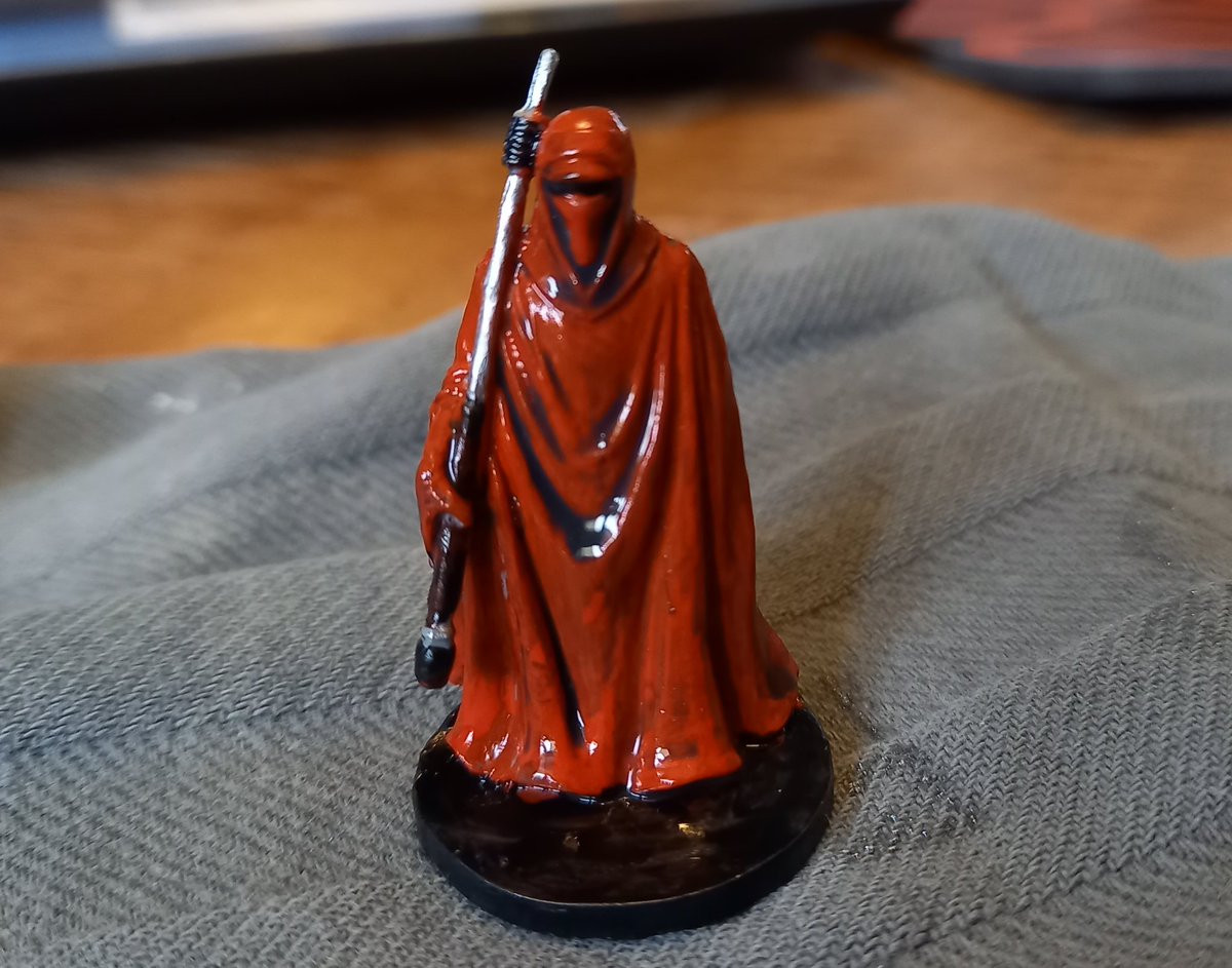 MisterR0b0t0's tweet photo. I painted my first minis (Games Workshop) back in 1991... last ones I did were in 2004... and today I started again. #StarWars #ImperialAssault #Realcanon #miniatures #boardgame https://t.co/vEC8jYyqhk