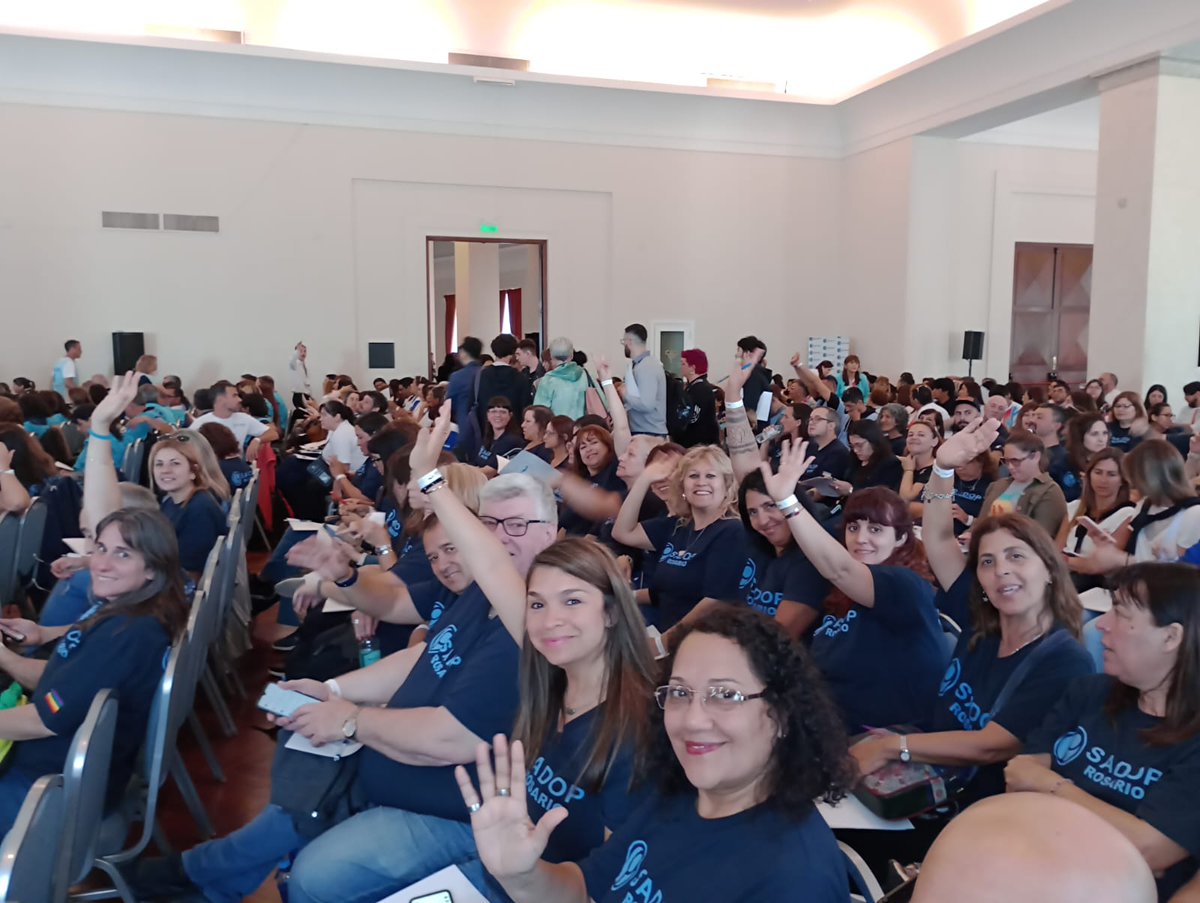 sadoprosario's tweet photo. 👥Congreso nacional de delegadas y delegados en #MardelPlata #SomosSadop https://t.co/CLnoyEmWBZ
