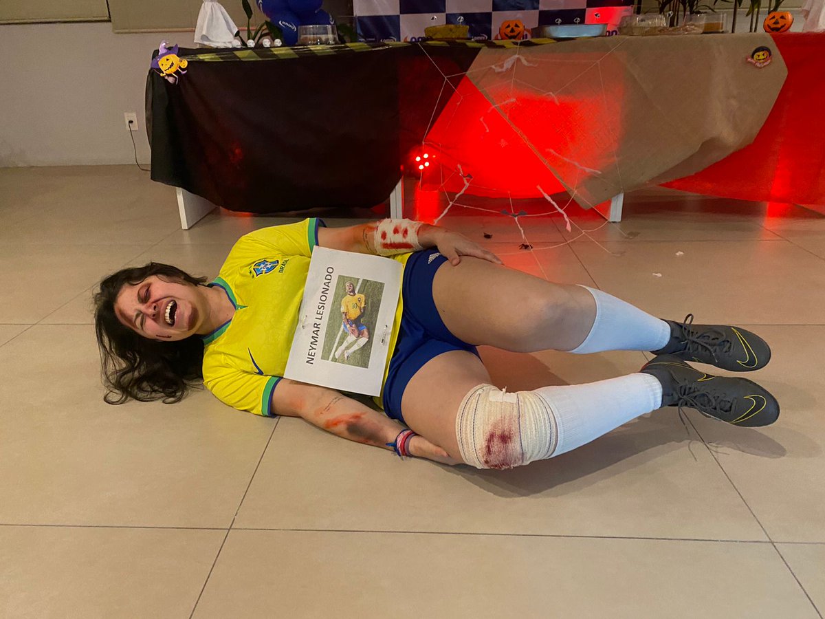 mayanunes22's tweet photo. Halloween da firma e hj sextou em clima de menino Ney https://t.co/sITbyry9Ex