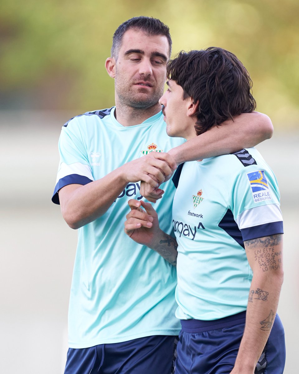 🇬🇷🆕😃

¡Conociendo a los nuevos compañeros!