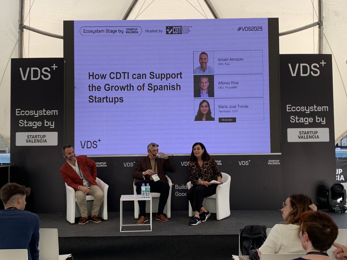 #VDS2023 María José Tomás de <a href="/CDTI_innovacion/">@CDTI_innovacion</a> modera la mesa “How CDTI can Support the Growth of Spanish Startups” con Ismael Almazan, CEO de Fyla y Alfonso Ríos, CEO de PhysioMRI

#SpainUpNation🇪🇸 <a href="/CienciaGob/">Ministerio de Ciencia, Innovación y Universidades</a>