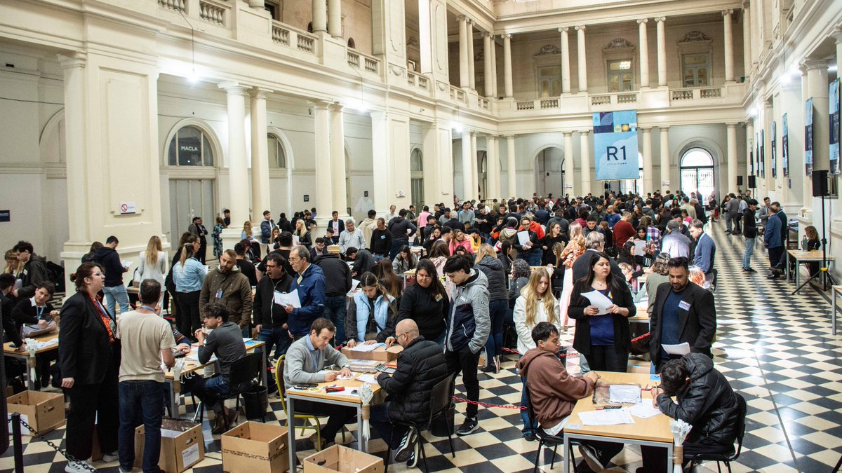 #Elecciones2023

Desarrollo del escrutinio definitivo | Buenos Aires