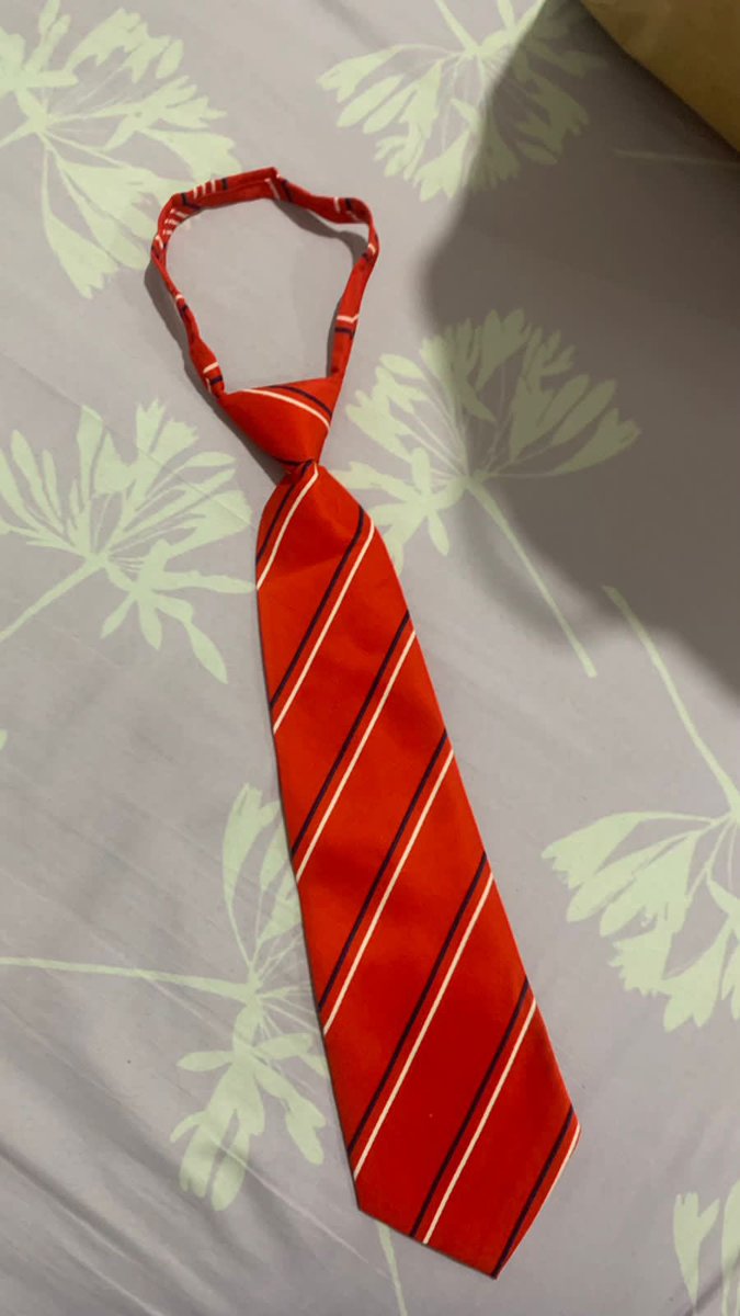 ggantunes's tweet image. PRODUTOS QUE AINDA TENHO PARA ENTREGAR NAS FILAS DIA 18 e 19 NO ALLIANZ ! 
LED BRANCO : 35,00
LED COLORIDO: 30,00
GRAVATA: 35,00
FAIXINHA: 13,00

#pulseirasrbd #rbdpulseiras #soyrebeldetour