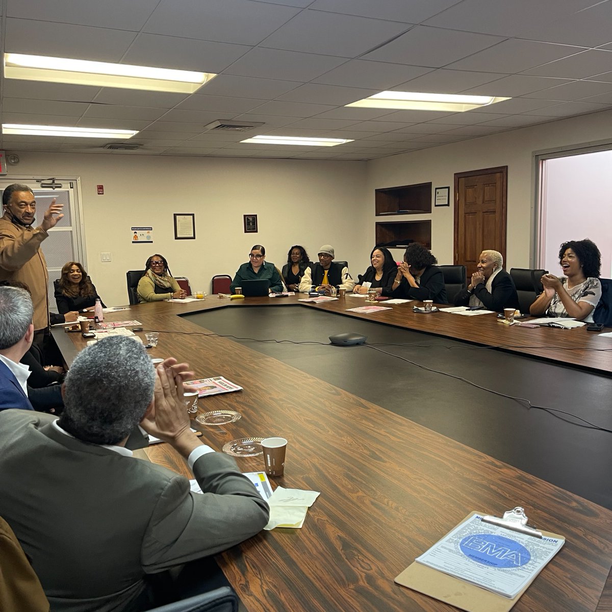 Harlem_CC's tweet photo. We were pleased to see our friends from the Bradhurst Merchants Association at their second monthly meeting sharing #businessresources, discussing #opportunities, and strengthening the #Harlem #smallbusiness community. https://t.co/k49LvnpfuJ