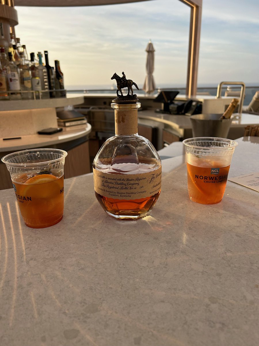 Stanragulous's tweet photo. @BlantonsBourbon 
Let’s get some Blantons https://t.co/ncFpO1iqFg