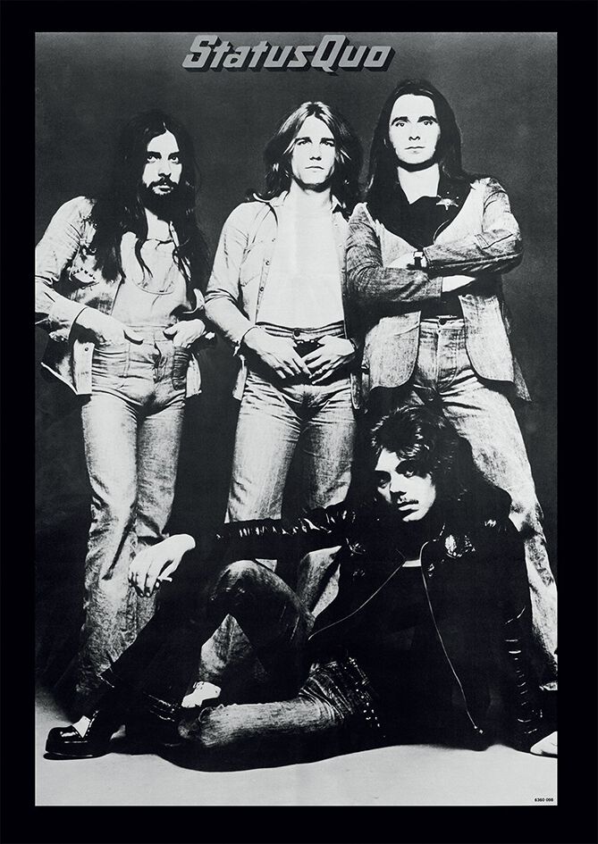 nottco's tweet photo. Who was lucky enough to find this in their album ๐๐ฅ๐ธ๐ธ๐ธ
50 years ago today
27th October 1973 Status Quo are No1 in the UK album charts with "Hello"
#StatusQuo #FranticFour #albumsyoumusthear #AlbumOfTheDay https://t.co/P1fCeJyF7l