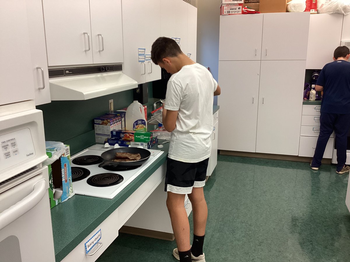 👩‍🍳👨‍🍳 Exploring the culinary world one recipe at a time in Family &amp; Consumer Science class!  From steaks🥩 to baked goods🧁, they're whipping up a storm of deliciousness!  🔥🍲#ELCOexcellence