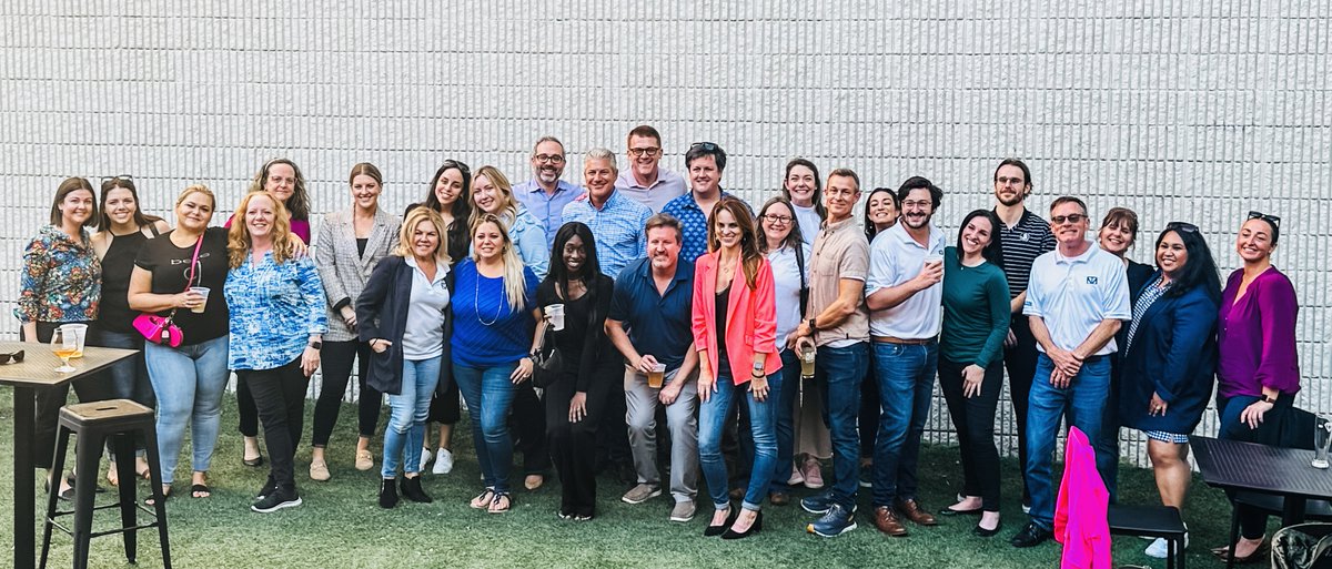 Cheers to our fast-growing Tyson & Mendes Jacksonville team! Here's a glimpse of our recent team outing. We believe in building strong bonds and creating a positive work culture. Managing Partner, Holly Howanitz, is leading an amazing group in Florida! 

#TeamOuting #WorkCulture