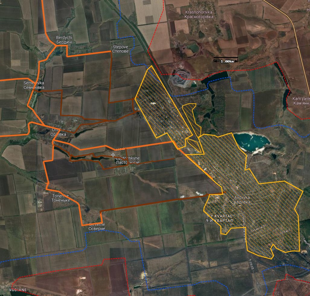 I saw someone mapping the Ukrainian supply routes into Avdiivka in a rather lacklustre way. So I decided to do my own, more informative, map. To talk about the logistics of Avdiivka we also need to talk about the terrain west of it. So Avdiivka, a thread: 1/