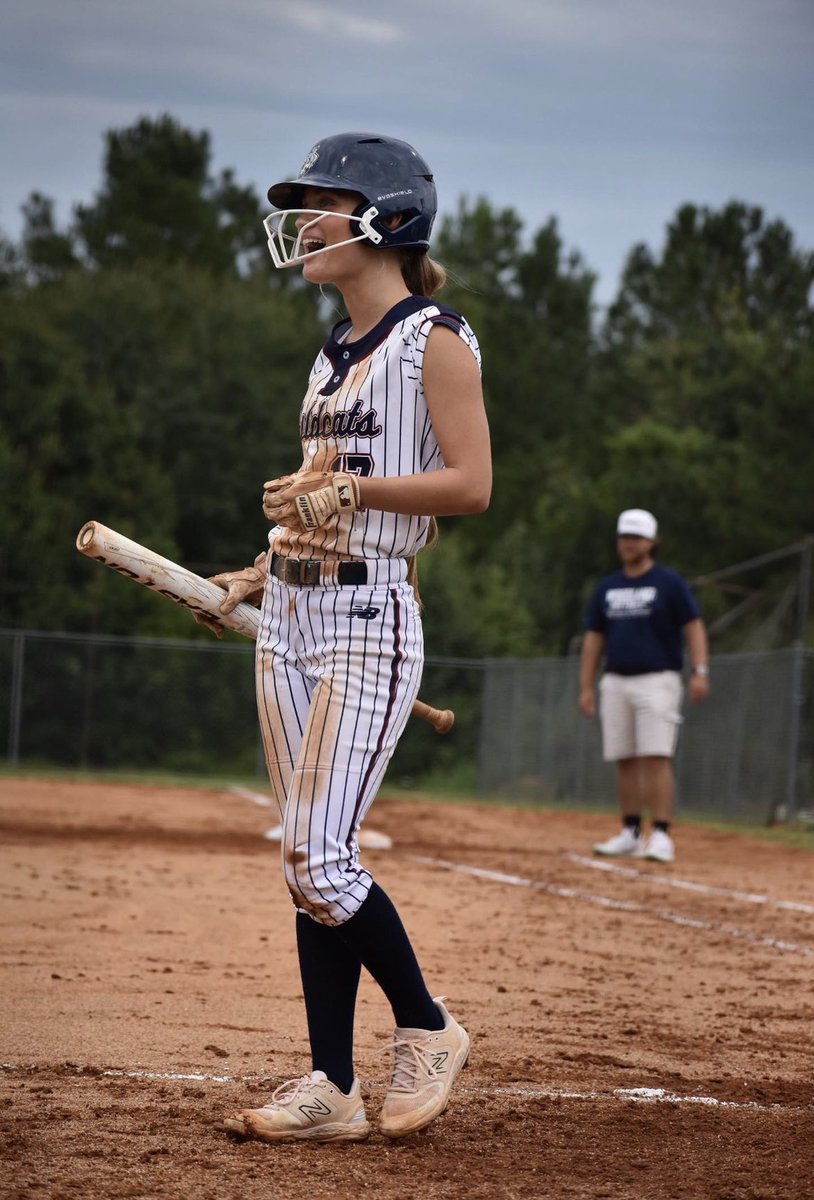 acgaimpact17's tweet photo. Unfortunately fell short of Columbus this year, but still ended with a good run. 
Junior year stats
OBP- .600
AVG- .543
2B- 8
3B- 4
RBI- 39
RUNS- 37 
SB- 24 
SLG- .750 
@ECBulletsDavis @WHS_WildcatsFP https://t.co/SaIddeSixy