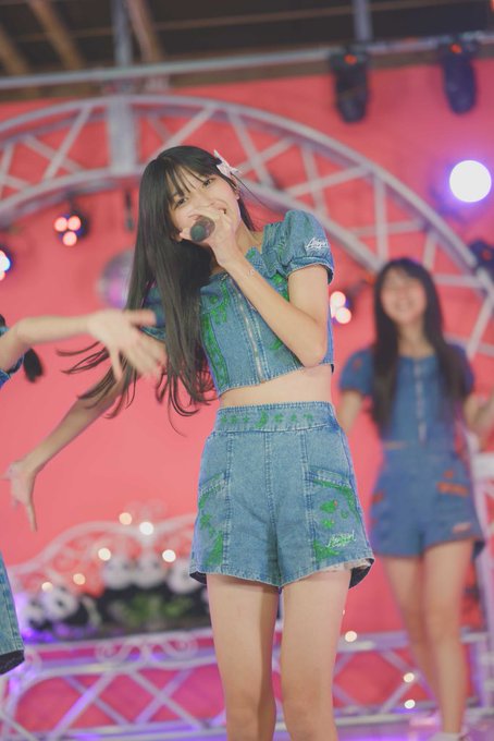 Twitterのコスプレ画像16