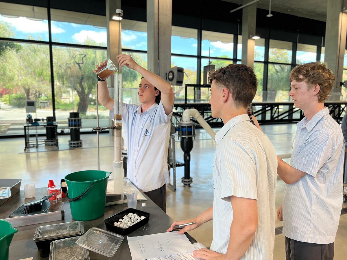 Beth Murphy tweet media