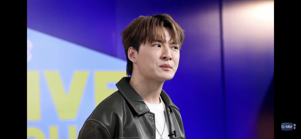 krist_est's tweet photo. โอ้ยยยย​ คุณ​พิธีกรน่ารักสุบๆ!​

MC​ Krist​P​
#GMMTVLiveHouse
#KristPerawat https://t.co/eRSWDQw5IX