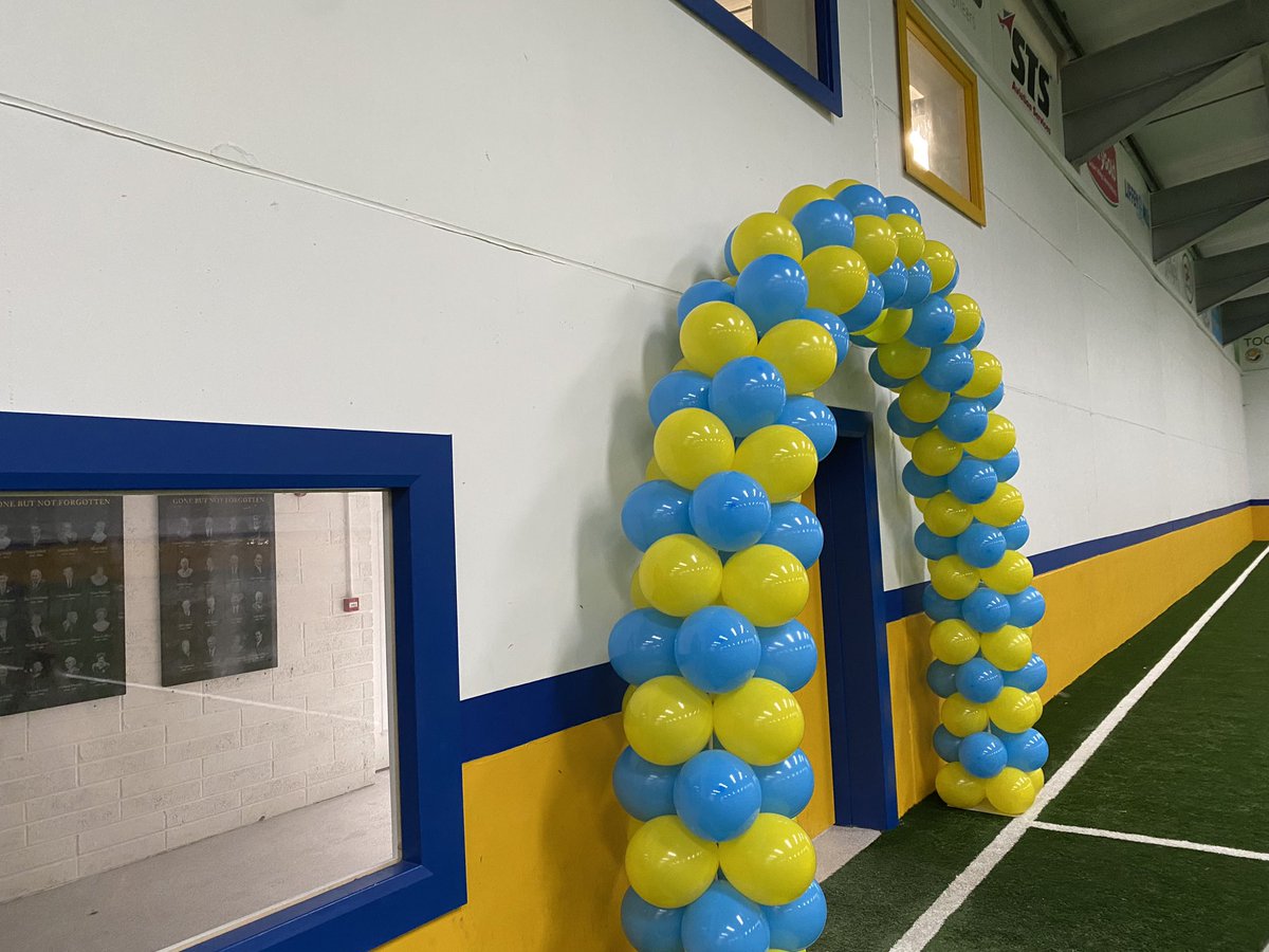 ClareFM's tweet photo. Beautiful set up in @SMBGAA ahead of the official opening of their new Arena facility. Join us live from 6pm to hear the story behind the project and the plans for the future https://t.co/5btDMZJRAB