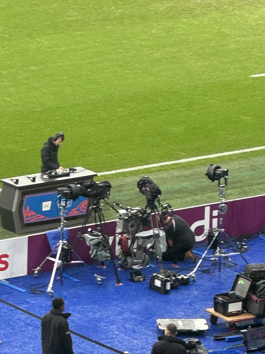 OutofBroadcast's tweet photo. #wearewhispertv #S4C setting up for the Bronze Final of the #RWC2023 studio position and commentary position https://t.co/PgTKxjKD8r