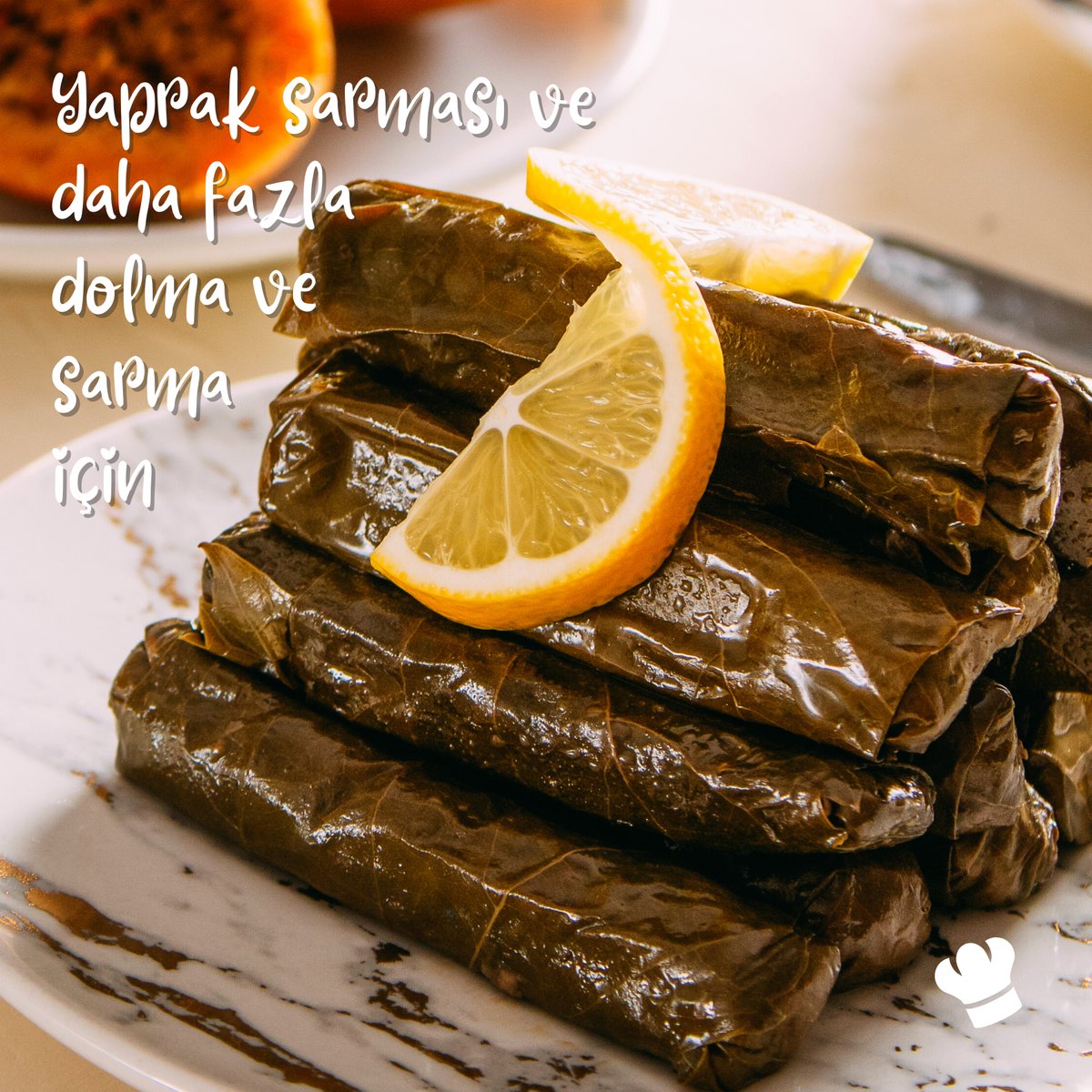 tarifolog's tweet photo. Yaprak sarması ve daha fazla dolma ve sarma tarifleri için hemen ücretsiz indirin.

Bir çay doldurana kadar indirdin bile.

#yemektarifi #tarifolog #nepişirsem #dolma #sarma #pratiktarif #ev https://t.co/BGCBDnIef3