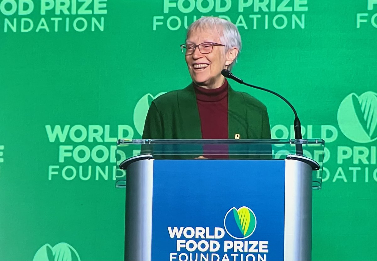 AgMIPnews's tweet photo. Dr. Cynthia Rosenzweig presented on #AgMIP's model development for traditional and indigneous crops as part of the Vision for Adapted Crops and Soils (VACS) initiative. #BorlaugDialogue #FoodPrize23 https://t.co/CwJfYTeW6T