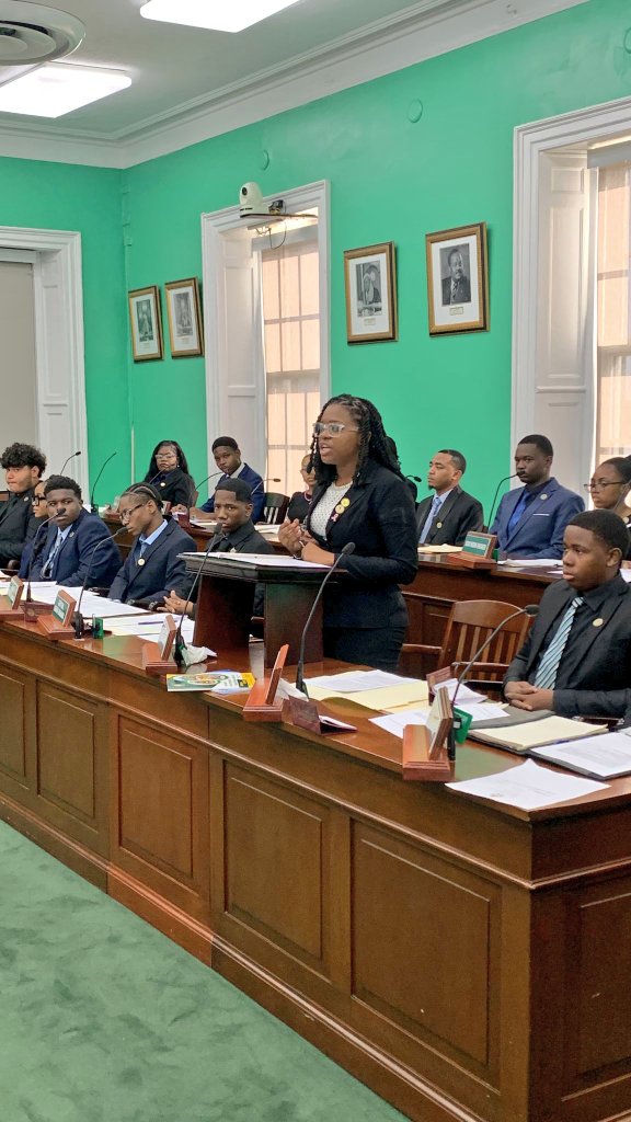 JamahlStrachan's tweet photo. Ms. Lennika Knowles, Head Girl of Greenville Preparatory Academy, and Youth in Parliament Representative for the Constituency of Nassau Village 2023. She has truly done well and made us proud. https://t.co/bnBQZUH2VA
