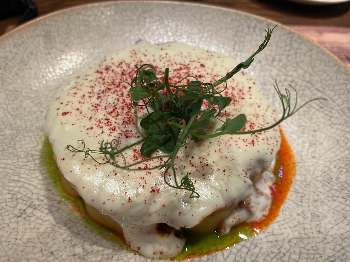 marnicpatterson's tweet photo. Itโs #foodiefriday in #athensgreece and I couldn't leave without trying #pastitsio. Itโs Greeceโs answer to lasagna and is pasta with thick tomato & beef sauce topped with bechamel sauce.
#athensfood #greecefood #greekpasta #greecetravel #travelwritersuniversity #ifwtwa1 @ifwtwa1 https://t.co/xqyOOFtOfy
