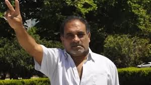 #Pensando como sigo 🎗 tweet media