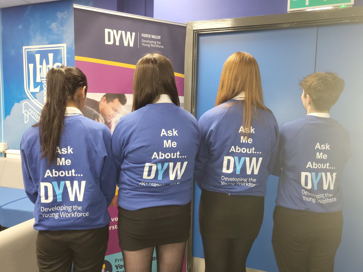 ElmaMurWall's tweet photo. @DYW_ForthValley @LarbertHigh Huge thanks to everyone. A fabulous morning being inspired by #YoungPeople from @LarbertHigh @DYW_ForthValley https://t.co/BpwVsW0ln0